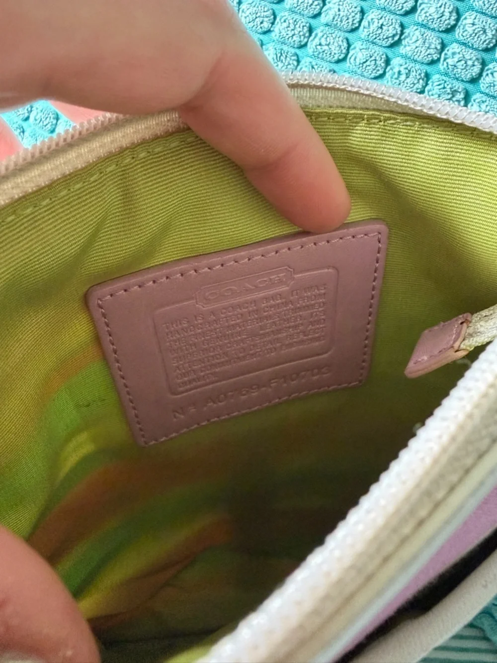 Vintage Y2K Coach Striped Beach Crossbody Bag - Picture 7 of 8